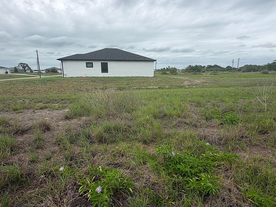 1st image of 7002 Lorna Court Court