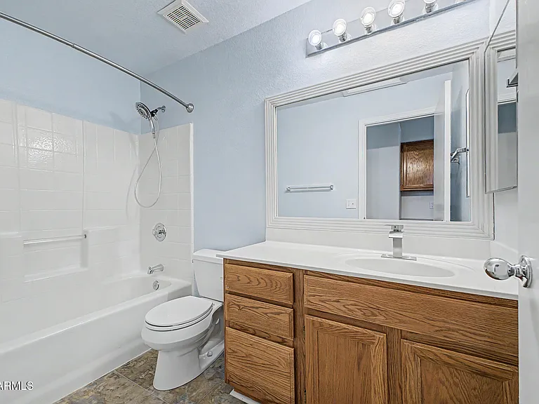 1068 W Glenmere Dr — Photo 18