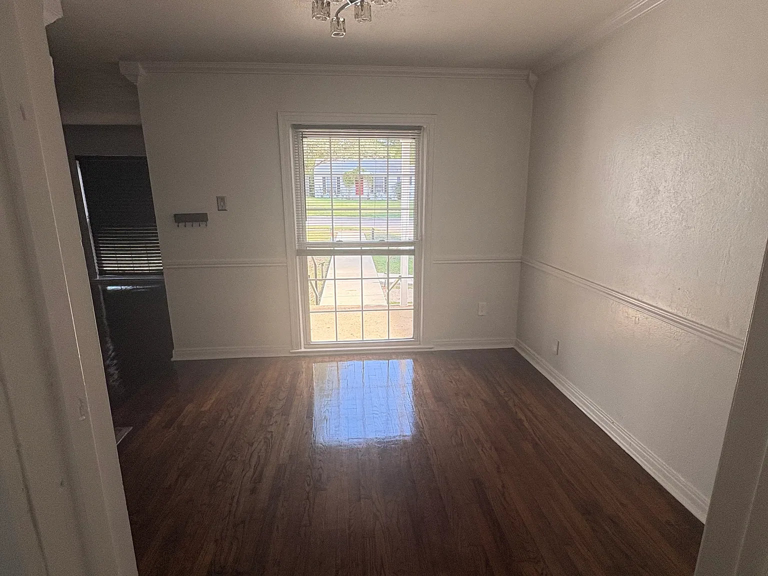 2 bed, 1134 sqft, $1,800 — Photo 2
