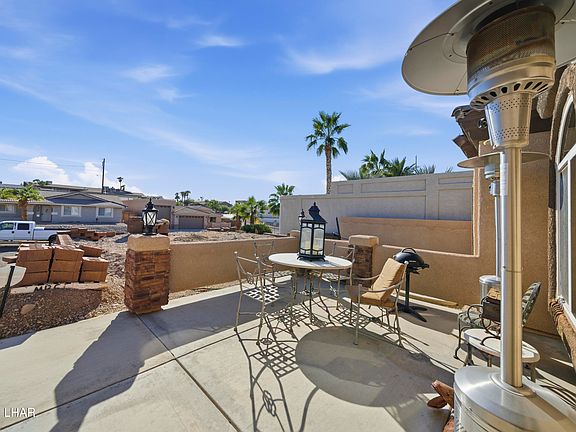 2nd image of 1911 Cabana Dr