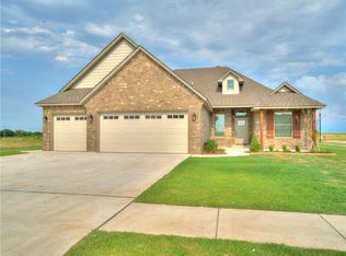 1434 Auburn Cir, Piedmont, OK 73078