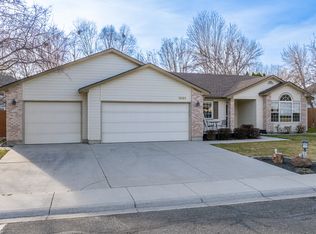 1093 N Snead Ave, Eagle, ID 83616