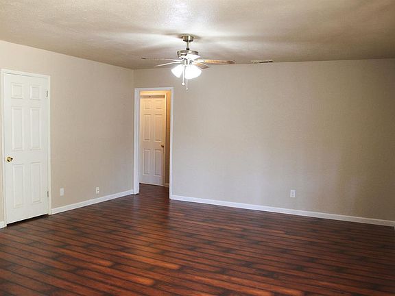 2nd image of 3625 Turner Dr
