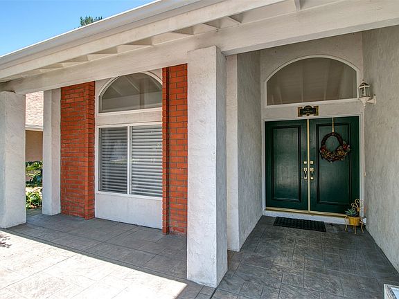2nd image of 5487 Coral Reef Ave