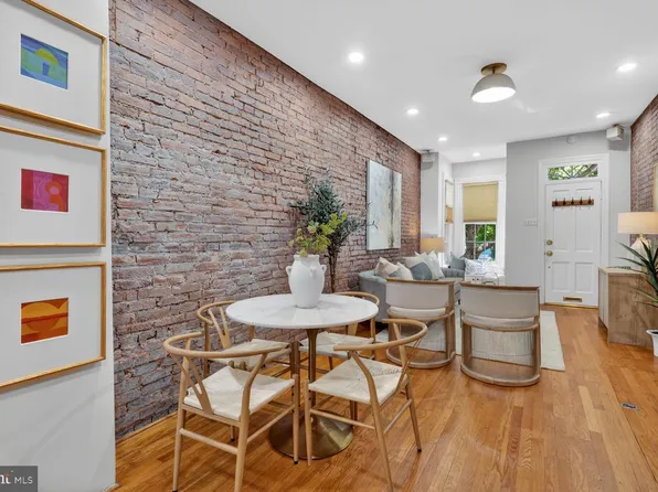 142 D St SE, Washington, DC 20003