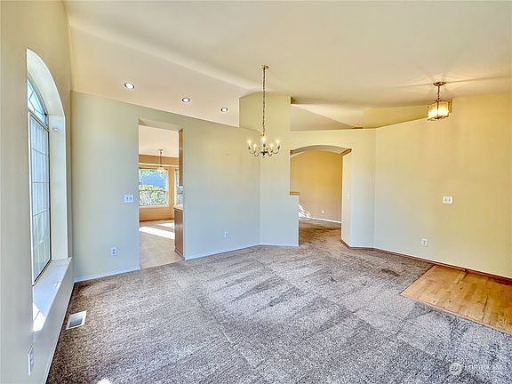 5th image of 5518 67th Street NE