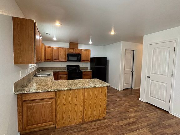 5th image of 111 E Mizzou Ct APT A
