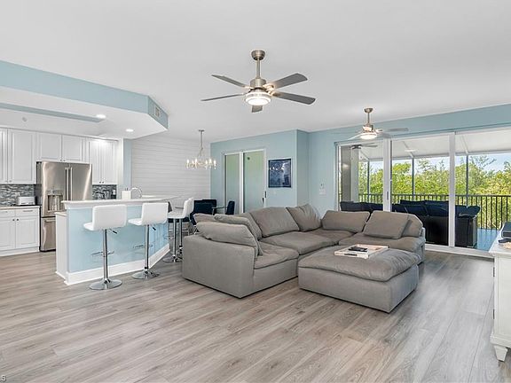 4th image of 337 Vintage Bay DR #D-5