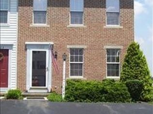 1123 Hearthridge Ln, York, PA 17404