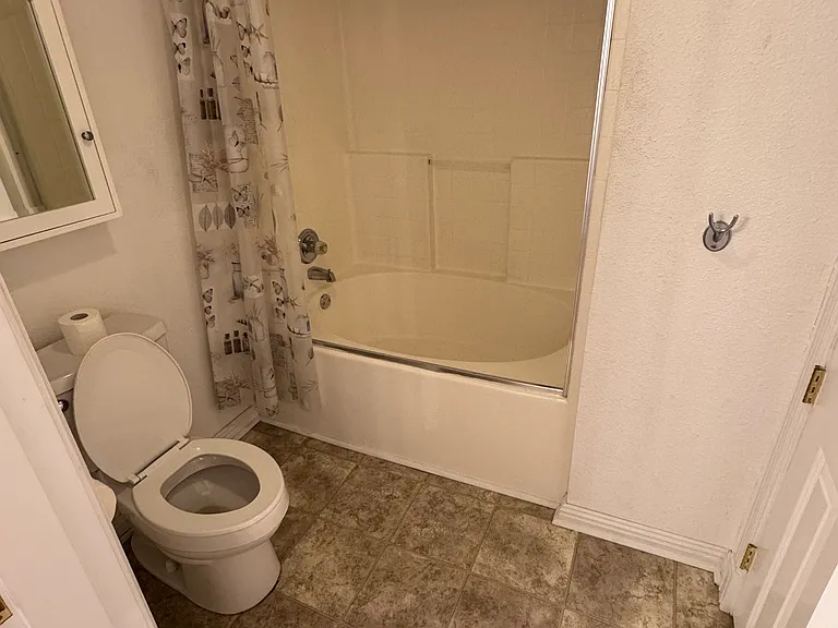 1804 Highway 121 Byp N #A — Photo 11
