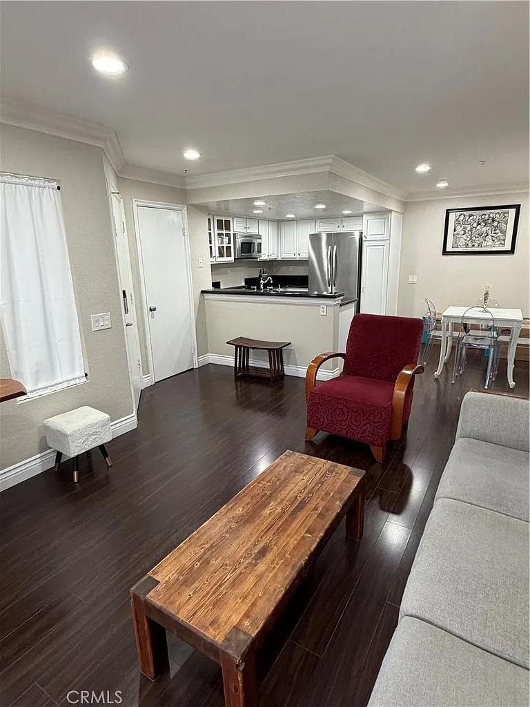 1 bed, 678 sqft, $2,650 — Photo 4