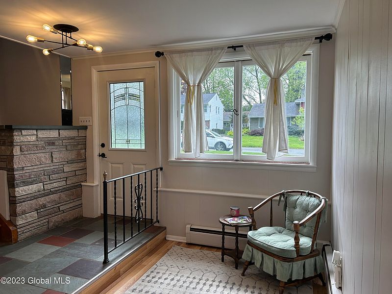 5th image of 28 Milner Avenue