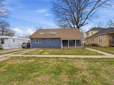 328 Walnut Ave, Osawatomie, KS, 66064