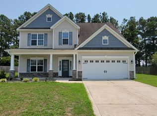 225 Maidstone Dr, Richlands, NC 28574