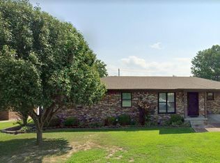 805 SE 7th St, Walnut Ridge, AR 72476