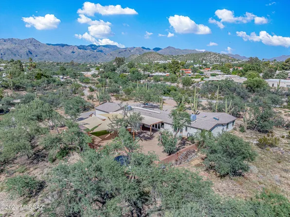 7041 E River Rd, Tucson, AZ 85750