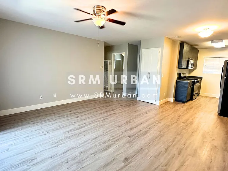 4564 Hawley Blvd #6 — Photo 2