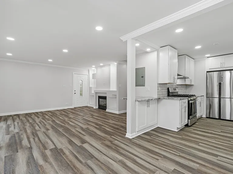 388 Nancy Ln — Photo 6