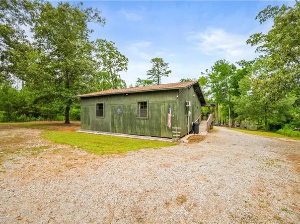 714 Lou Ann Dr, Colfax, LA 71417