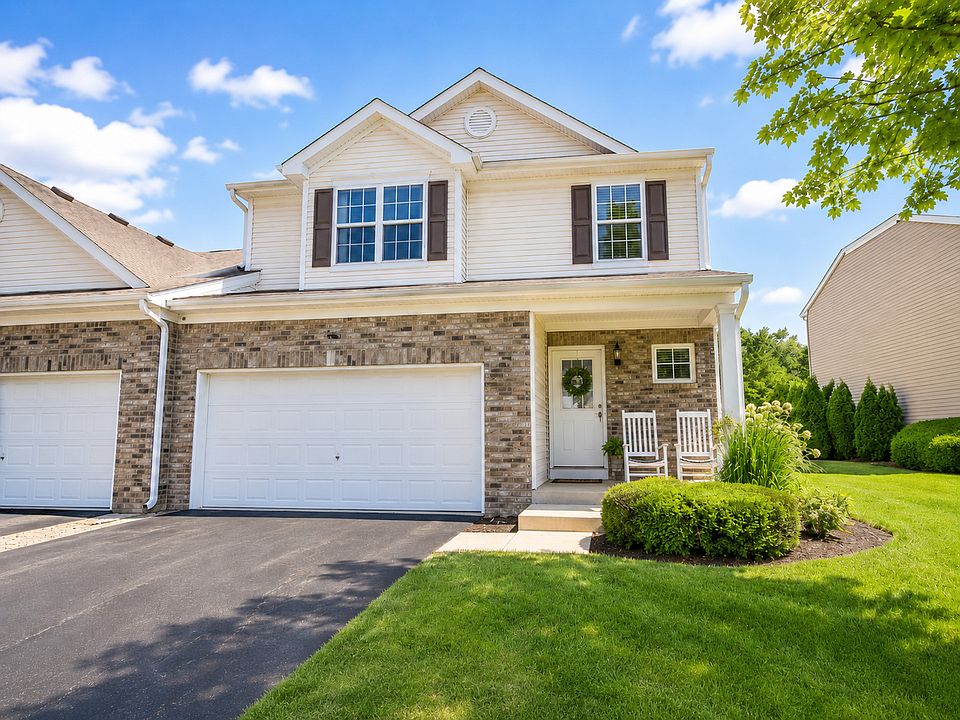1st image of 2765 Crooker Dr