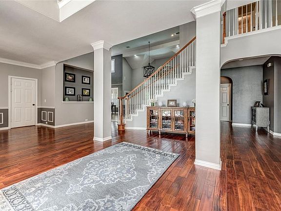 5th image of 2613 Northview Ct
