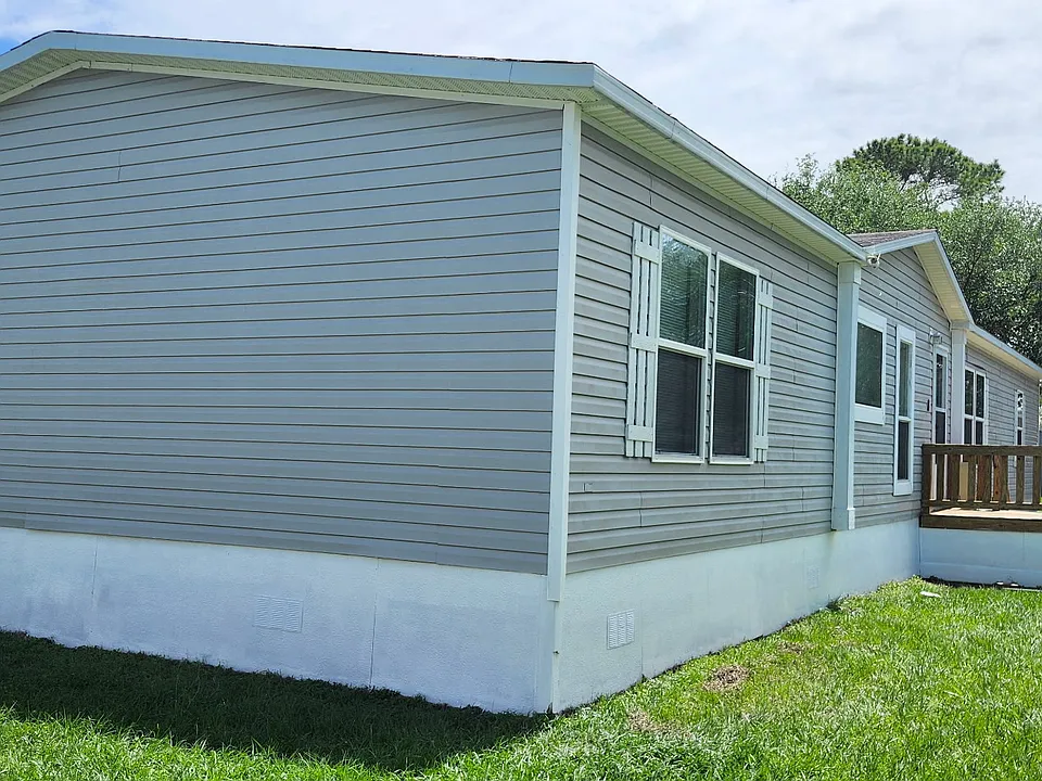 1011 Ashley Glen Cir #235
