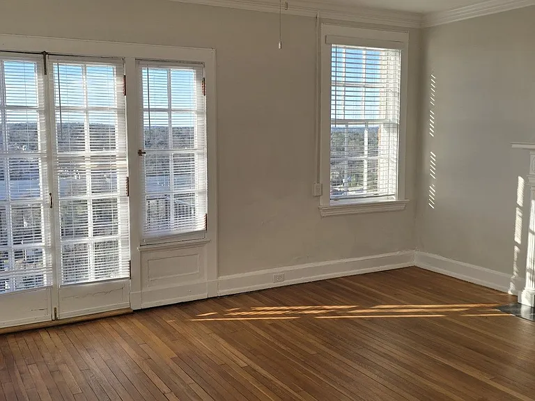 The Massee Apartments — Photo 40