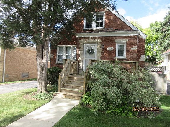 2nd image of 3326 N Oketo Ave