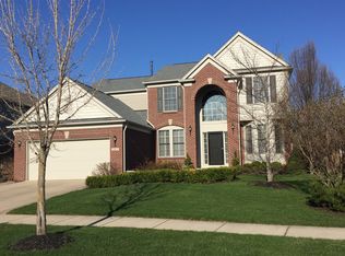 1613 Blushing Dr, Rochester Hills, MI 48307
