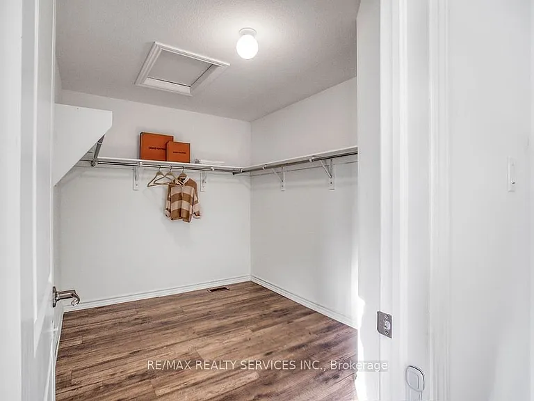 9 Copeman Ave — Photo 24