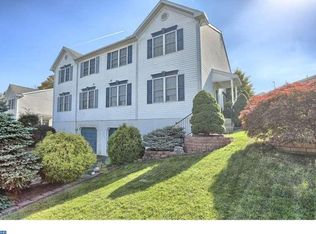 1550 Huron Dr, Reading, PA 19608