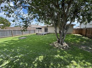 115 S Steven St, Hutto, TX 78634
