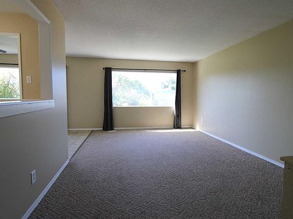 2nd image of 9606 S 115th Ave