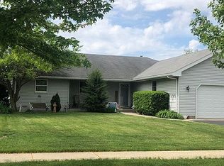 780 Darsha Rd, New Lenox, IL 60451