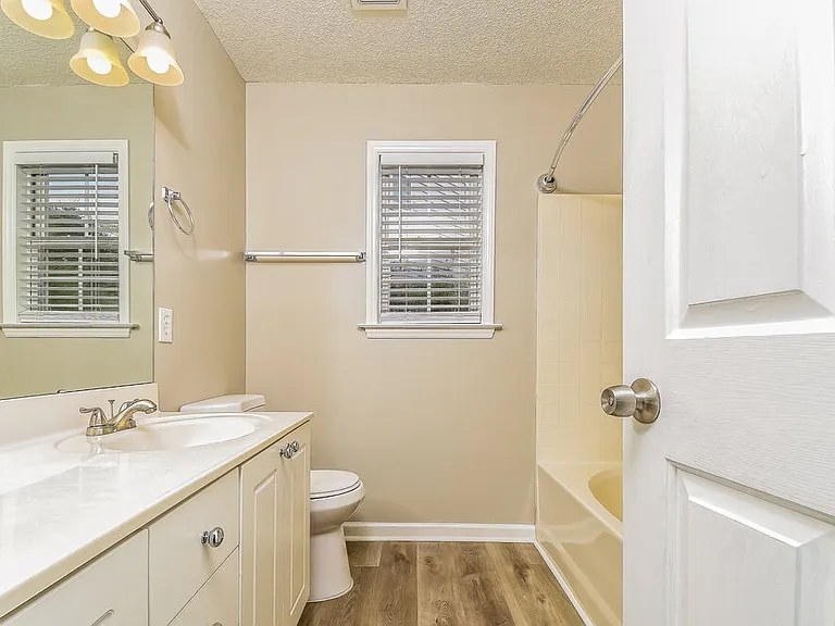 2143 Castle Pines Dr — Photo 10