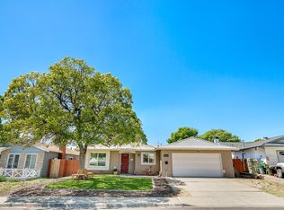 9818 Bilteer Dr, Santee, CA 92071