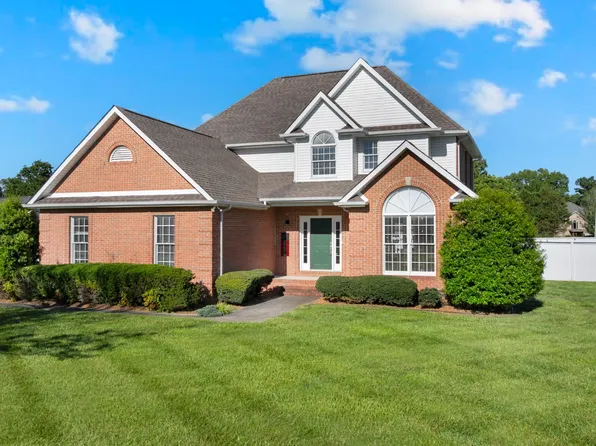 220 Bryan Dr, Winchester, TN 37398