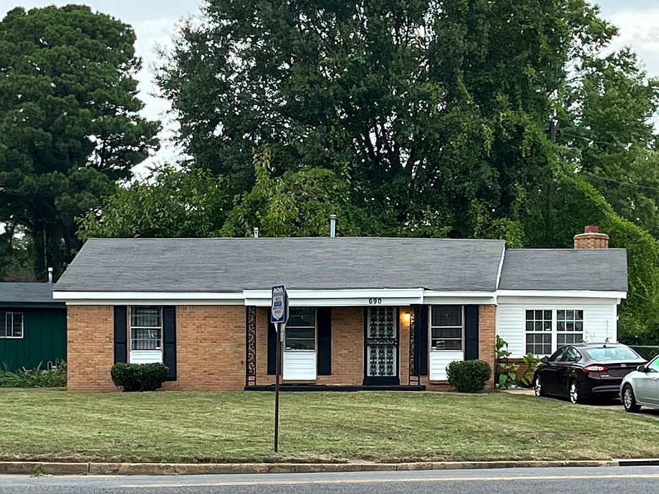 1st image of 690 Western Park Dr