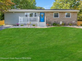 52 Redwood Pl, Jackson, NJ 08527