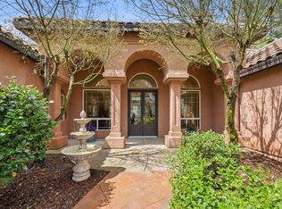 13482 Tierra Heights Rd, Redding, CA 96003