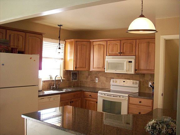 granite countertops!