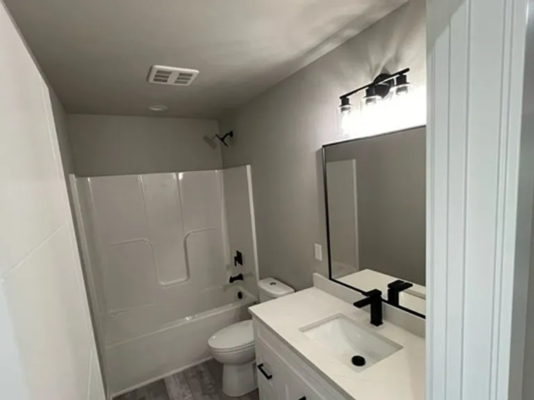 14422 Springbrook Trl — Photo 15