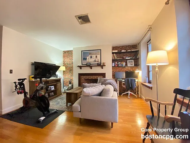 15 Sheafe St #5
