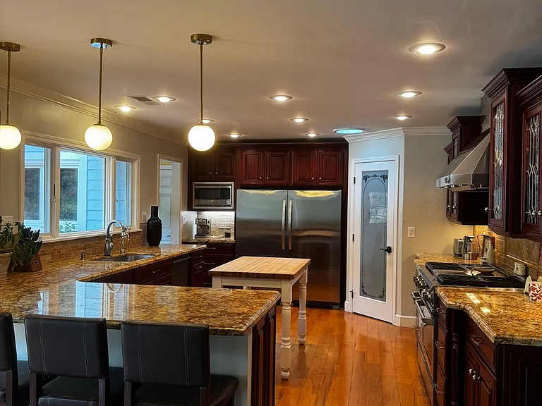 N Lake Cir — Photo 15