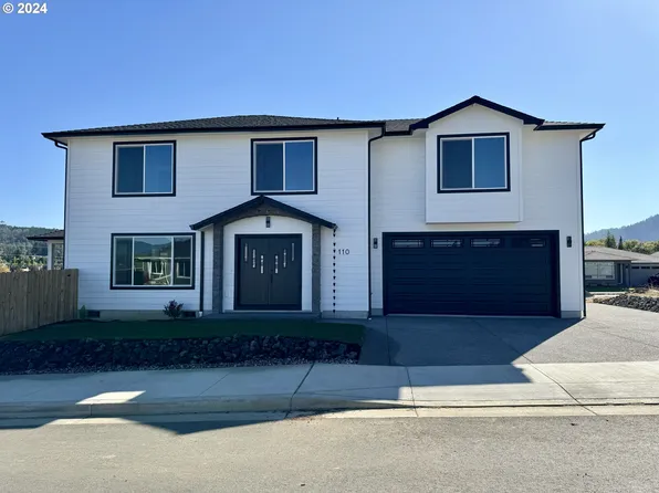 110 Coles Valley St, Sutherlin, OR 97479