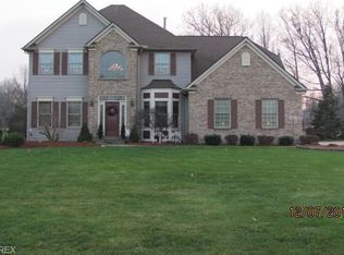 6323 Oak Point Ests, Lorain, OH 44053