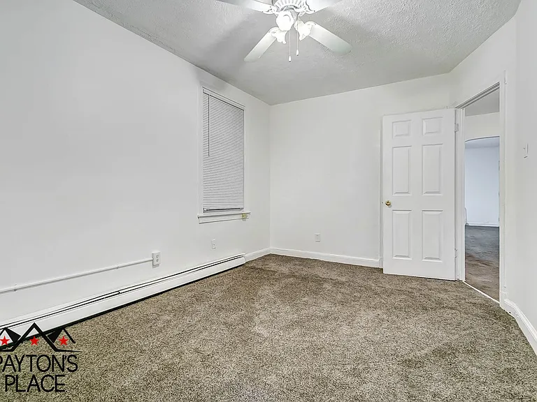 324 34th St SE — Photo 27
