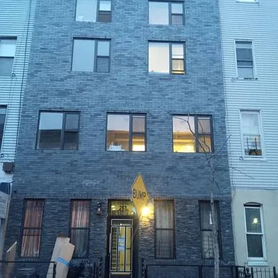 Rented by Space Link Realty | media 1