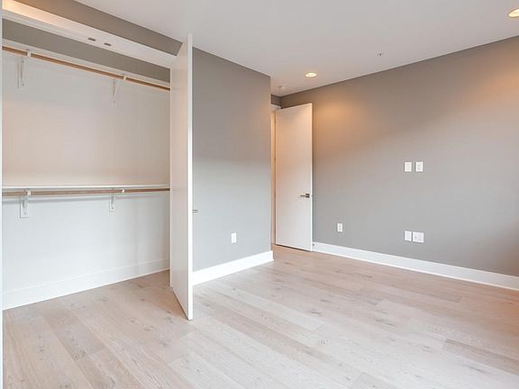 5th image of 740 S Columbus Blvd Unit 44