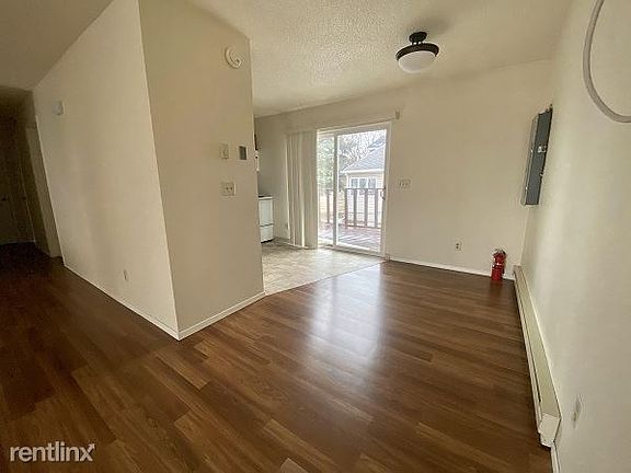 401 living room